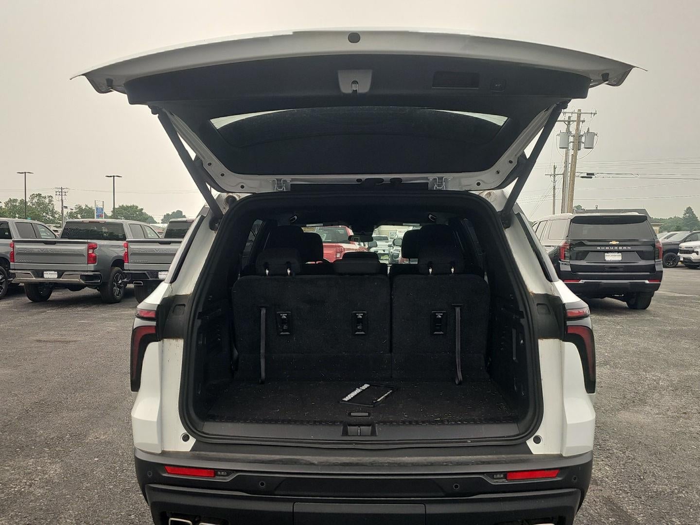 2024 Chevrolet Traverse AWD LS