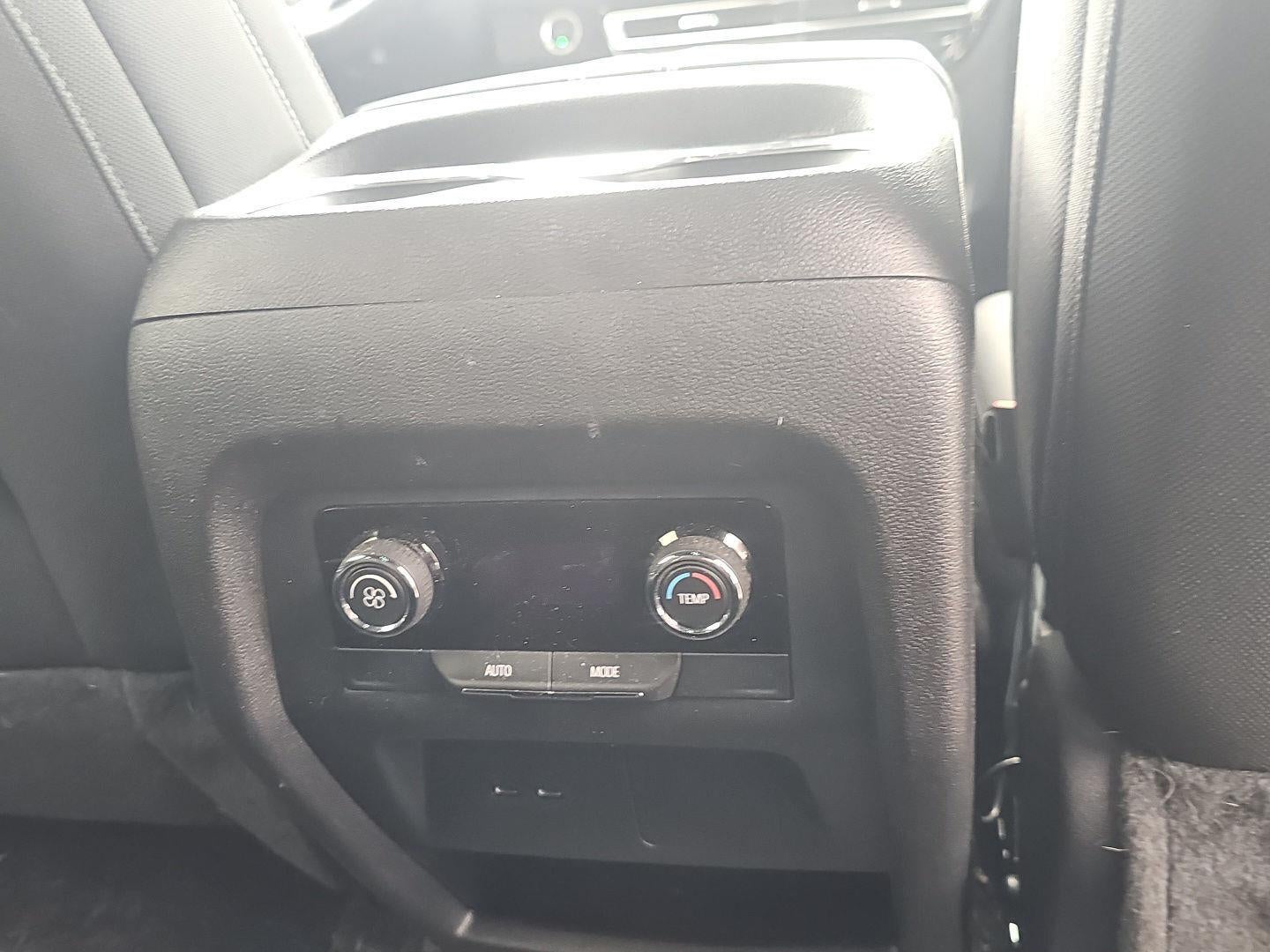 2024 Chevrolet Traverse AWD LS