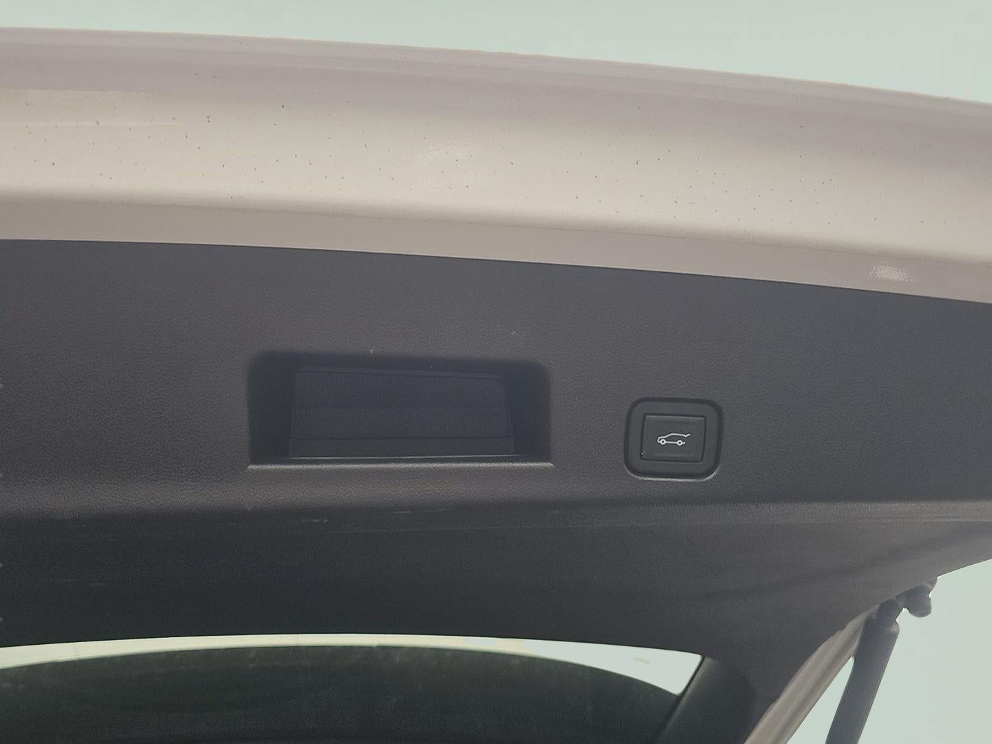 2024 Chevrolet Traverse AWD LS