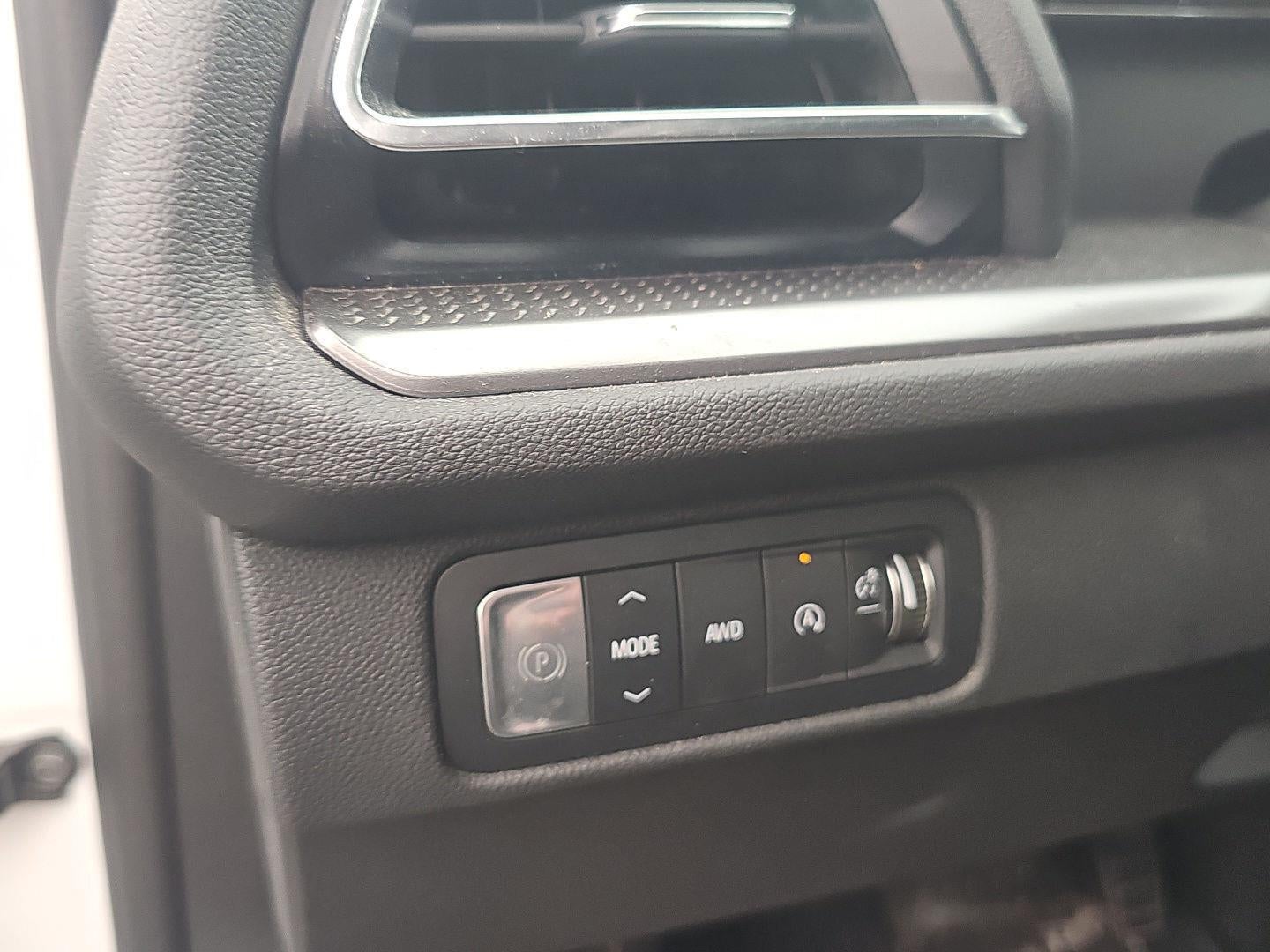 2024 Chevrolet Traverse AWD LS