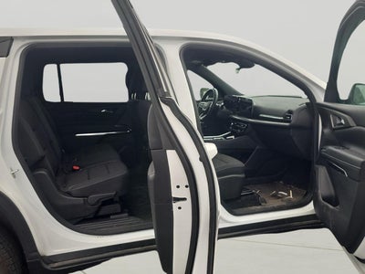 2024 Chevrolet Traverse AWD LS