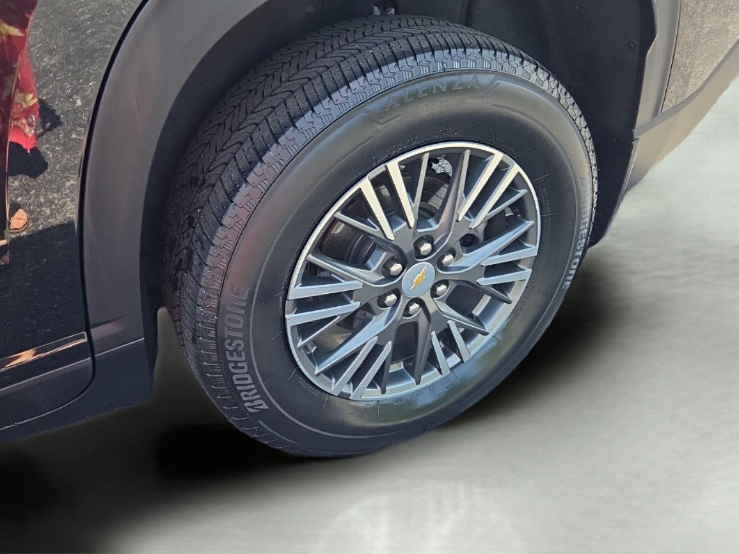 2024 Chevrolet Traverse AWD LT
