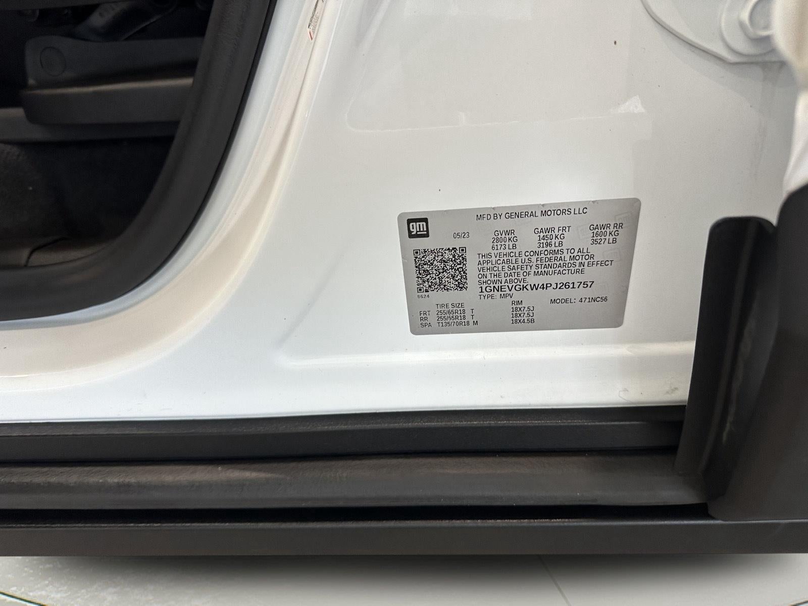 2023 Chevrolet Traverse LT Cloth