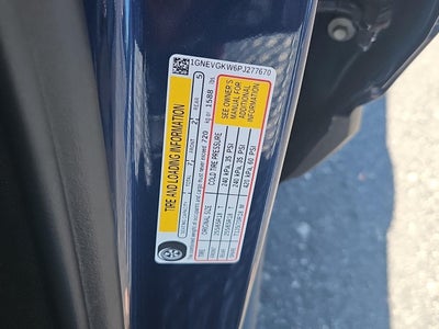 2023 Chevrolet Traverse LT Cloth