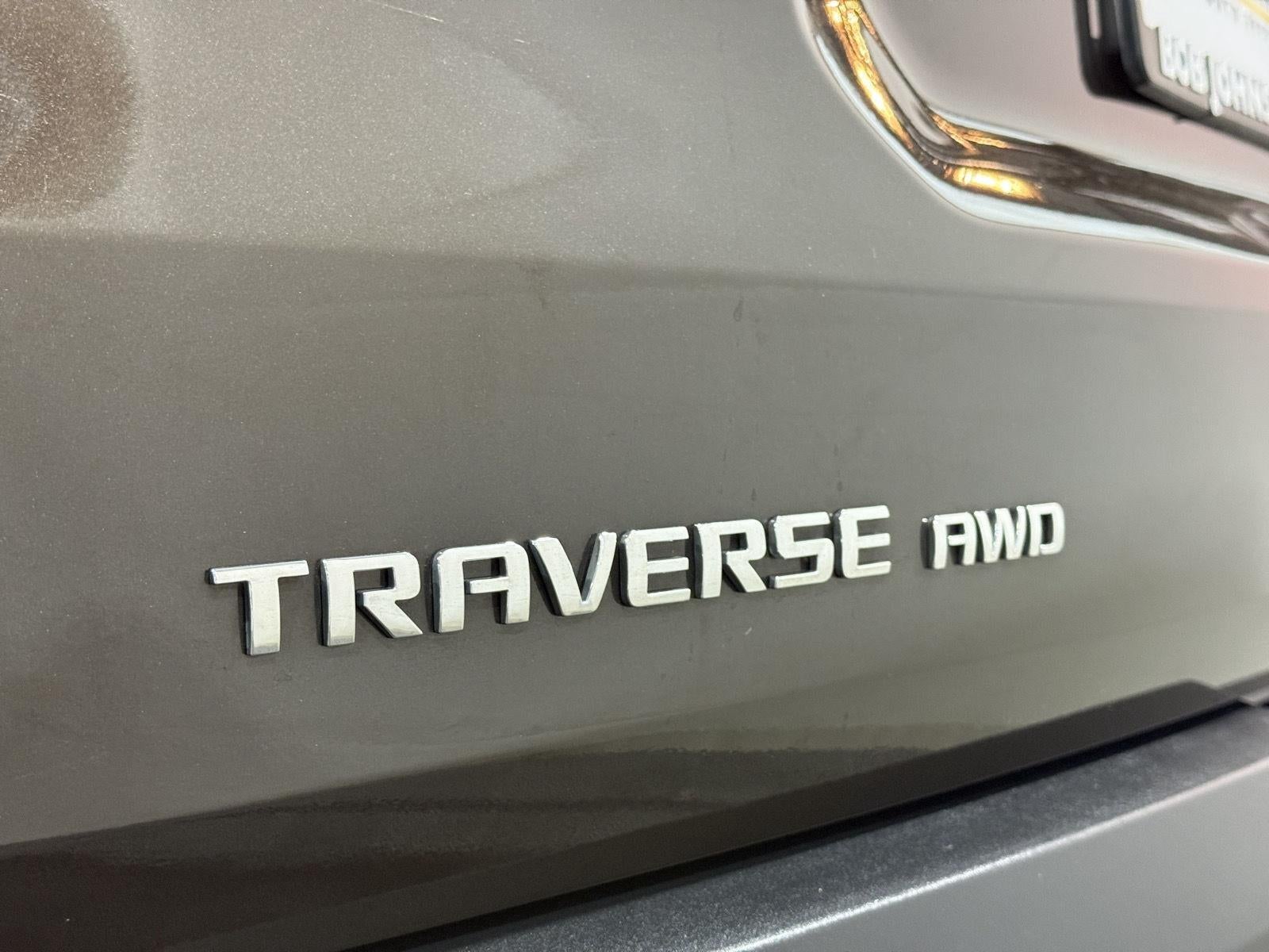 2018 Chevrolet Traverse LT Cloth