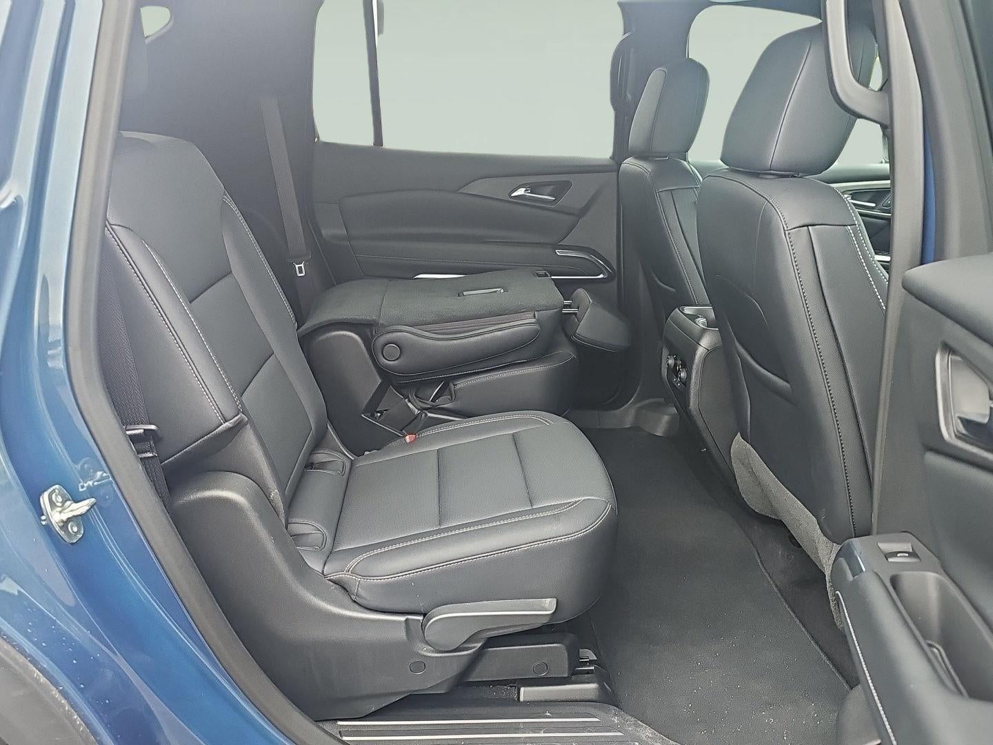 2025 Chevrolet Traverse AWD LT