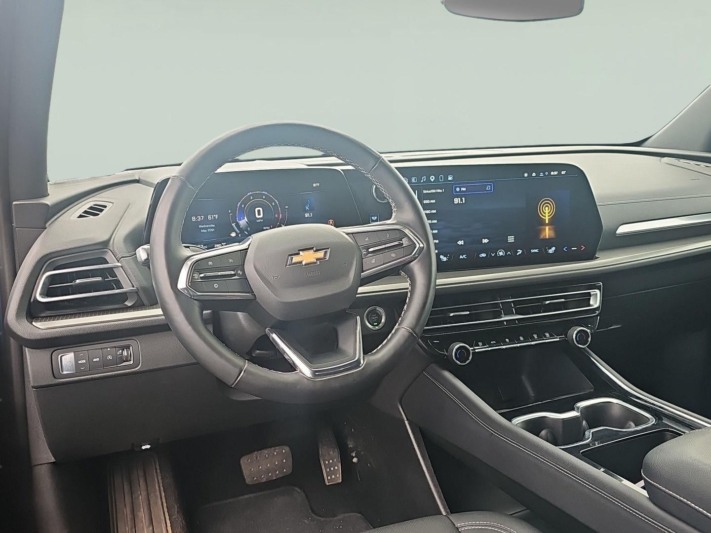 2025 Chevrolet Traverse AWD LT