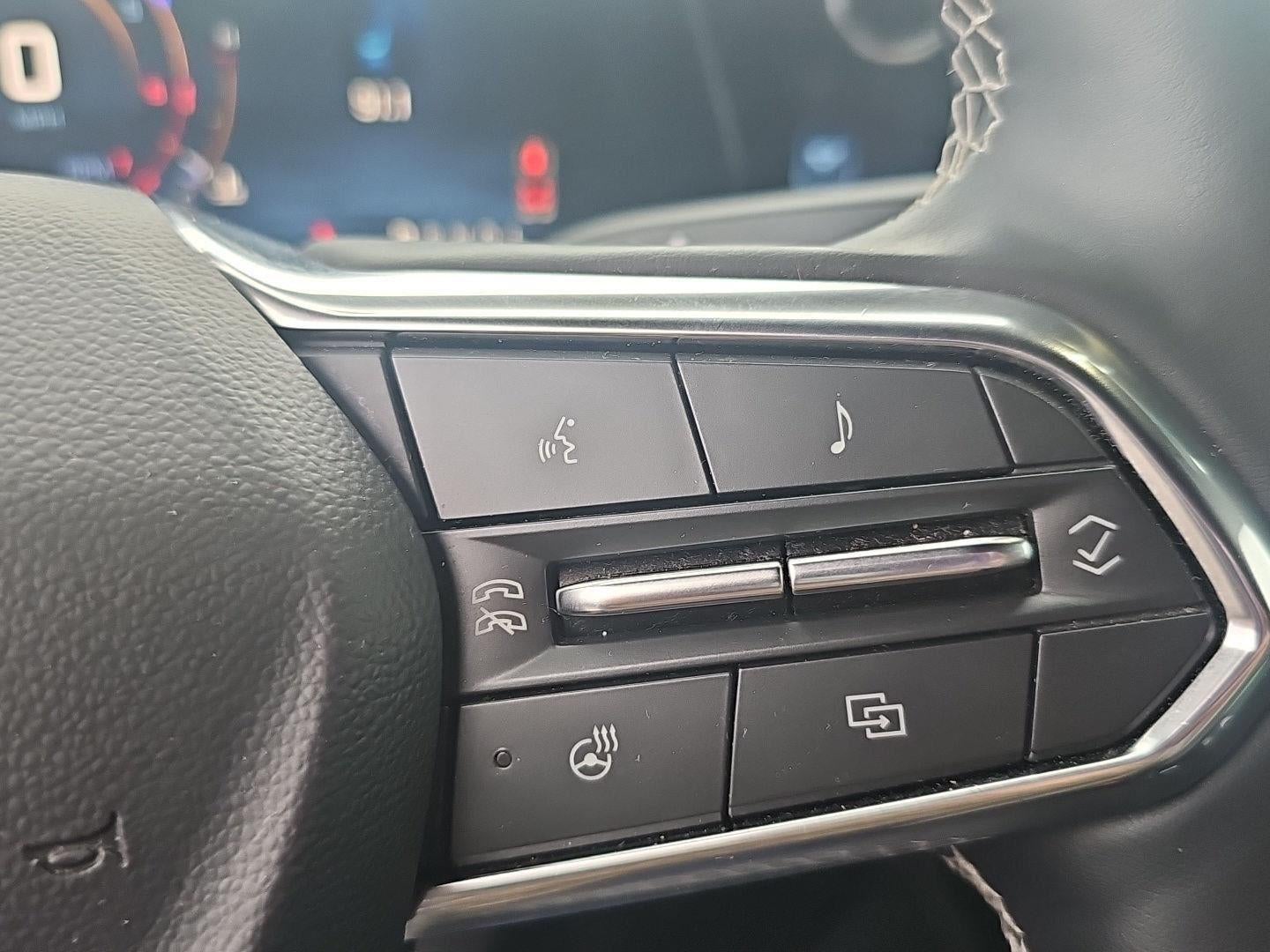 2025 Chevrolet Traverse AWD LT