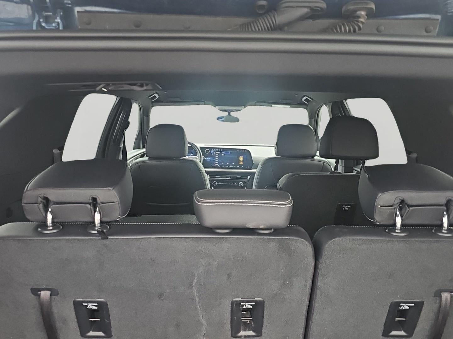 2025 Chevrolet Traverse AWD LT