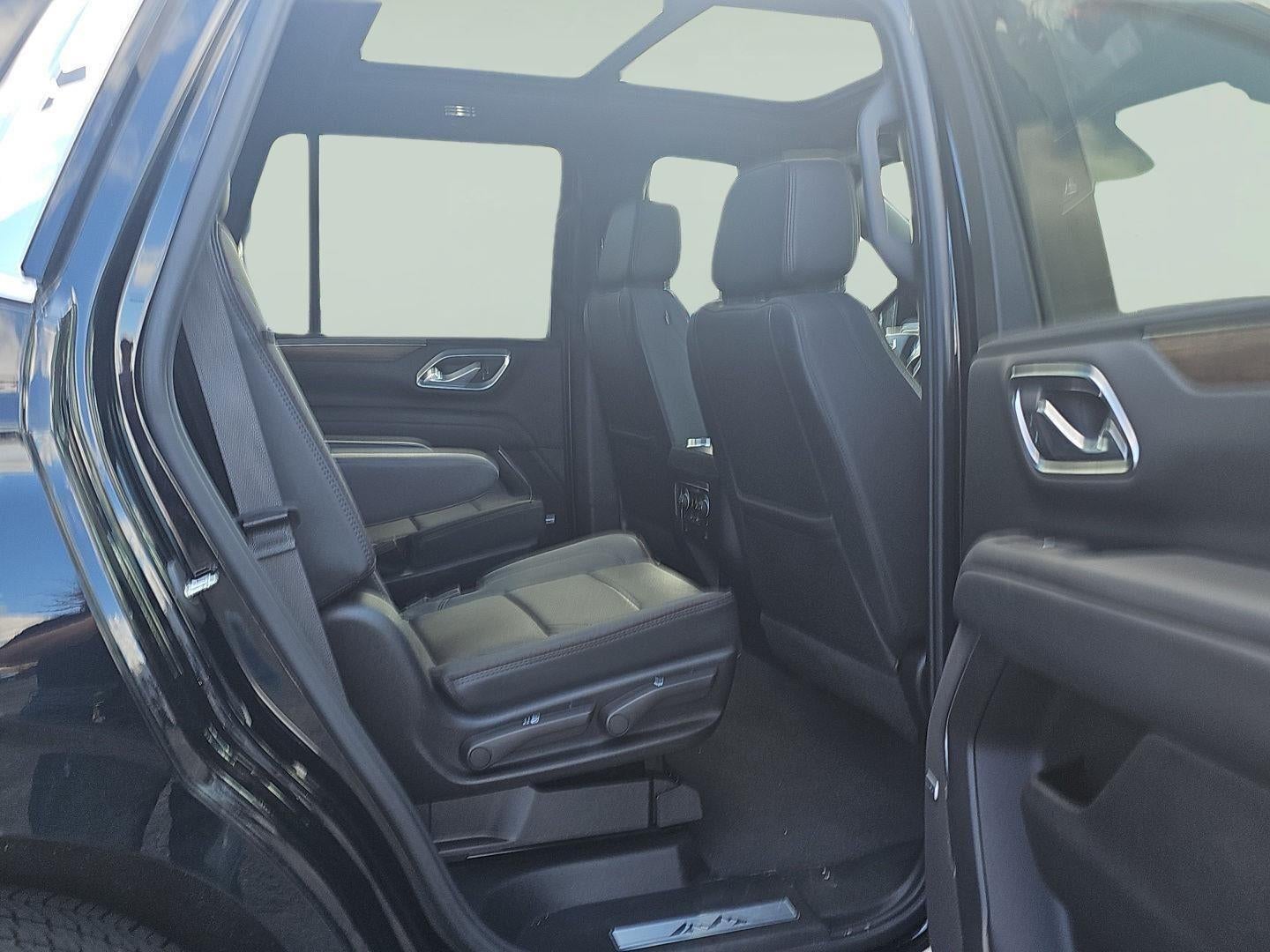 2025 Chevrolet Traverse AWD LT