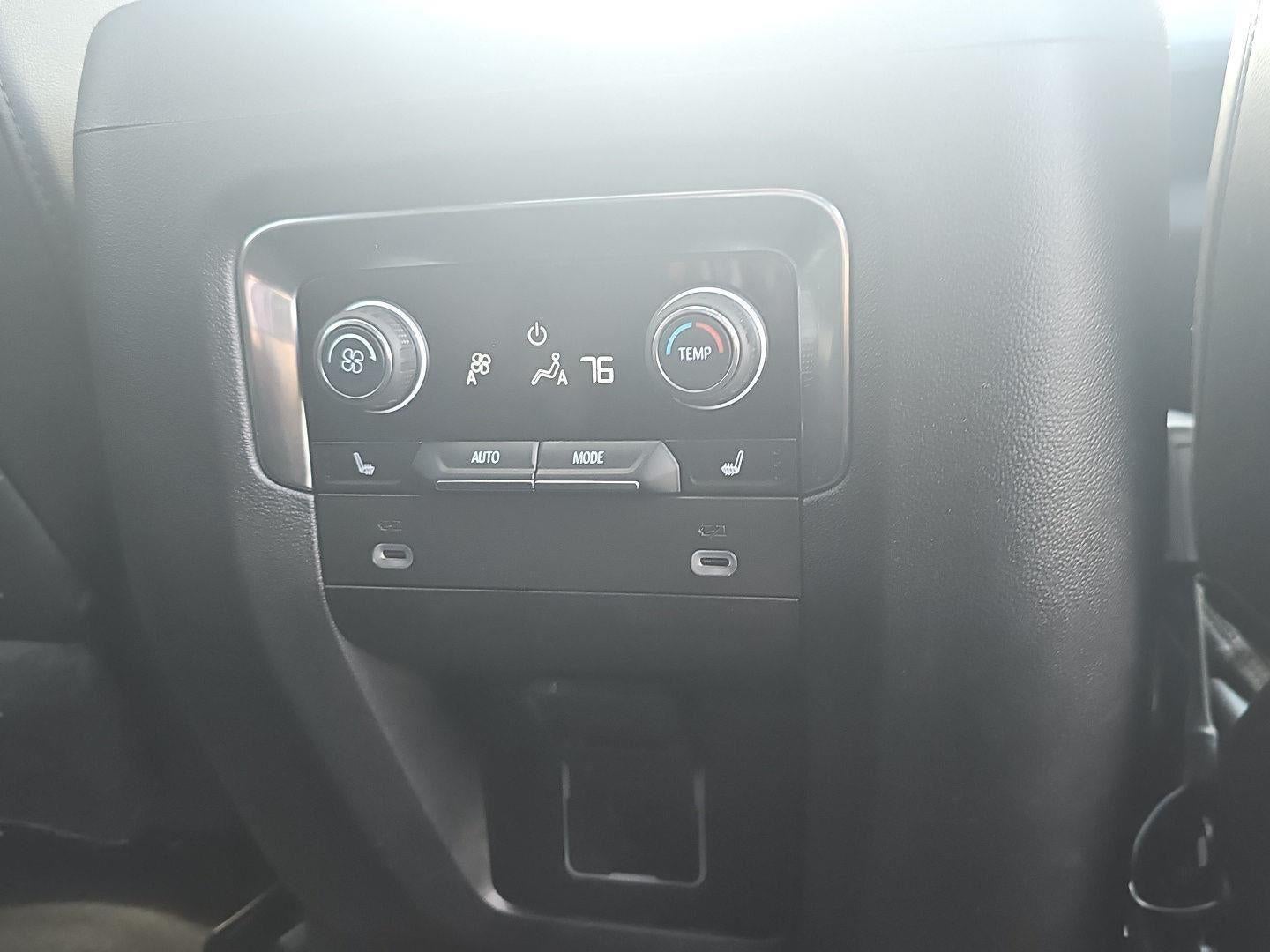 2025 Chevrolet Traverse AWD LT