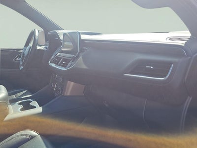 2025 Chevrolet Traverse AWD LT