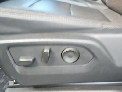 2025 Chevrolet Traverse AWD LT