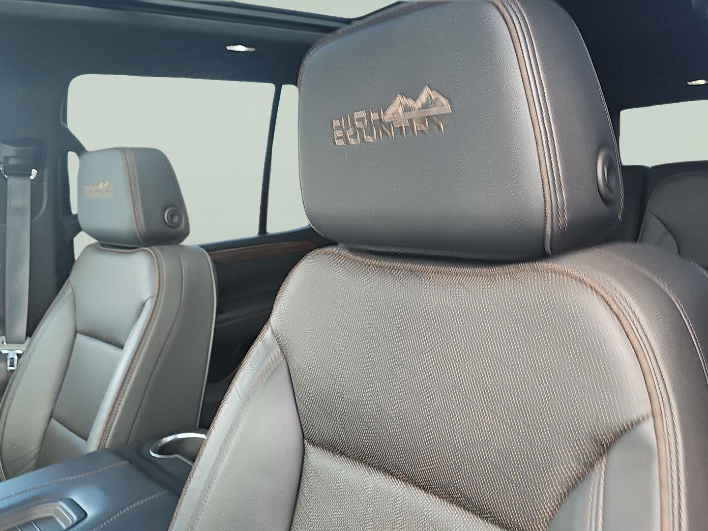 2025 Chevrolet Traverse AWD LT