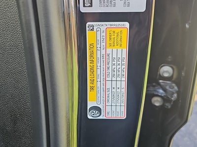 2025 Chevrolet Traverse AWD LT