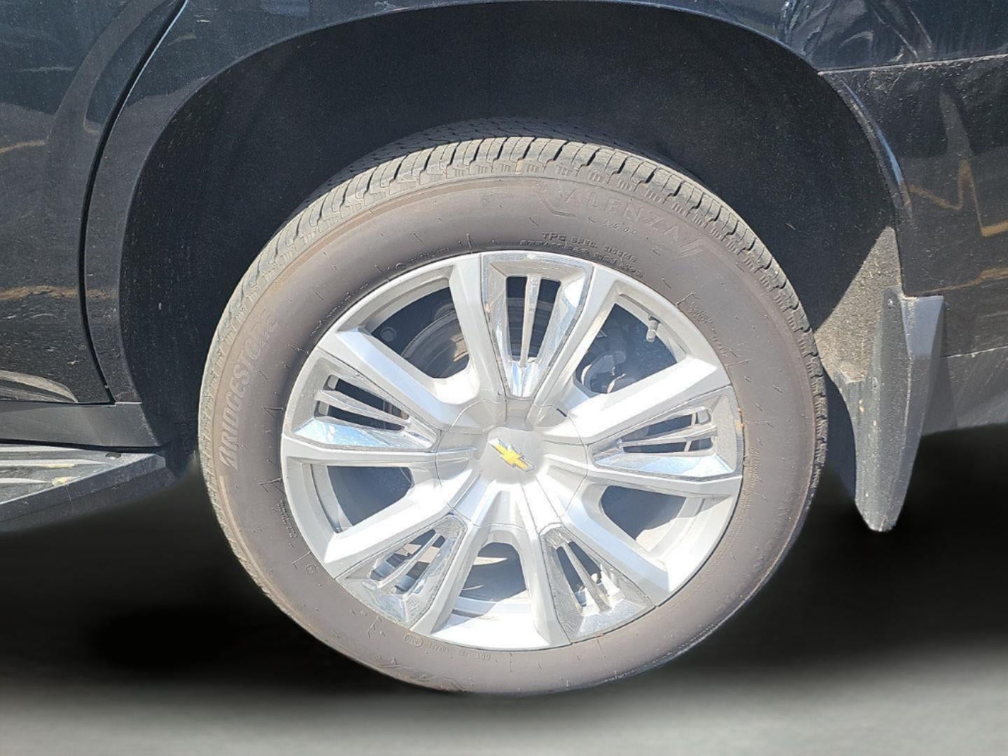 2025 Chevrolet Traverse AWD LT