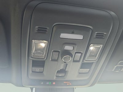 2025 Chevrolet Traverse AWD LT