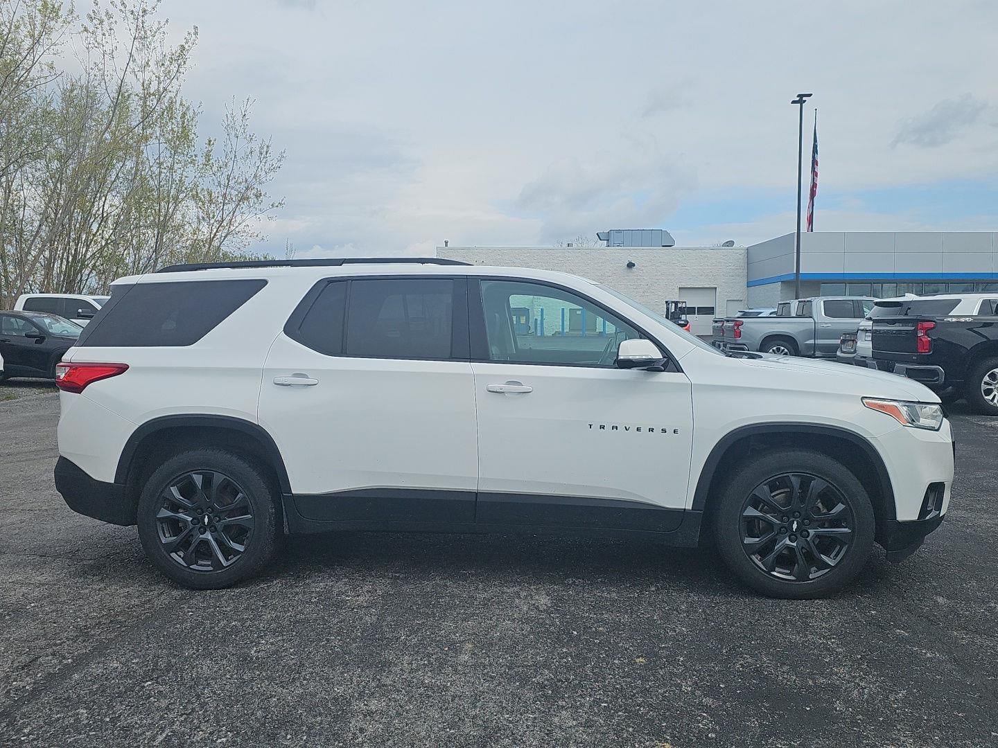 2021 Chevrolet Traverse RS
