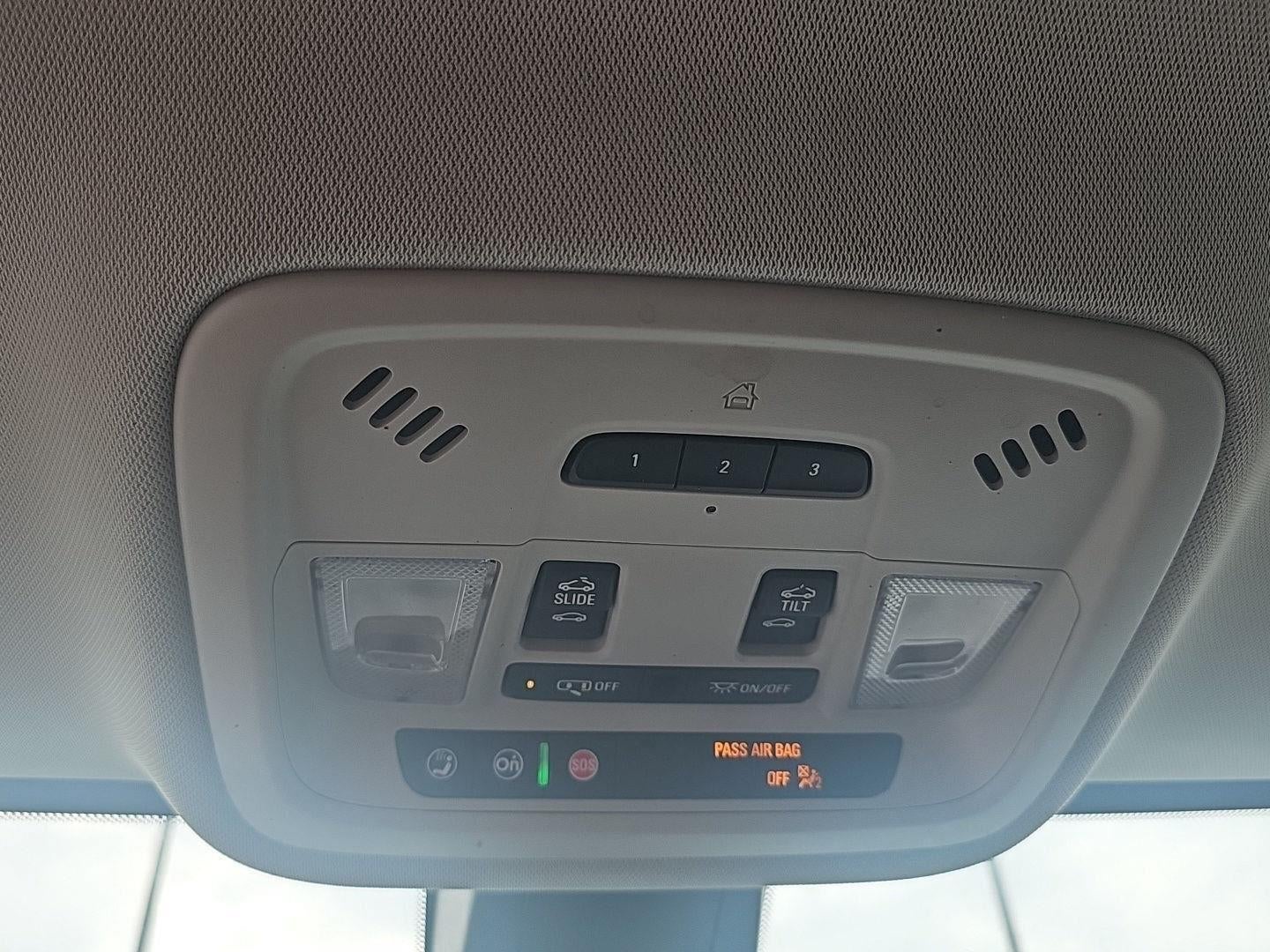 2021 Chevrolet Traverse RS