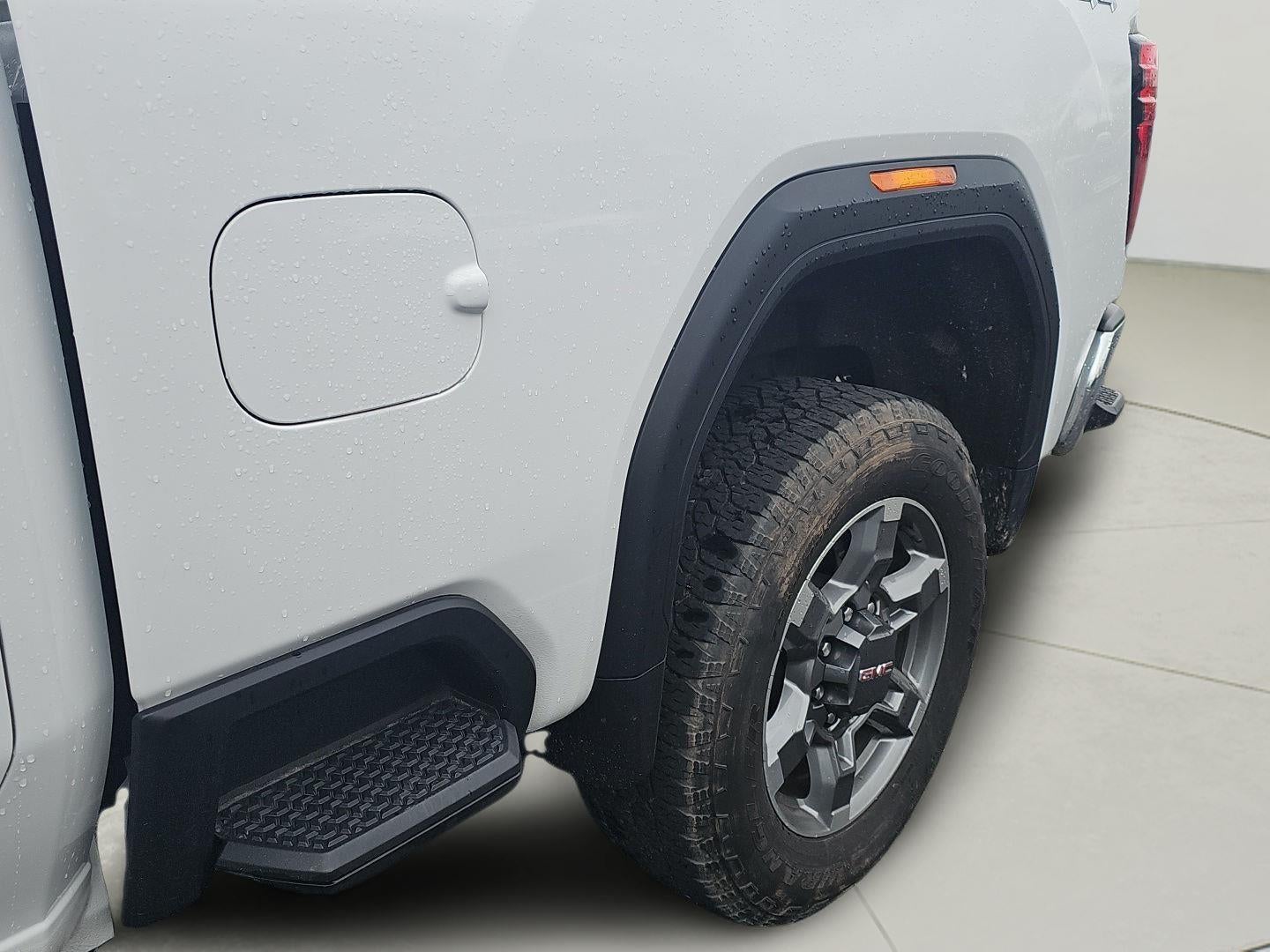 2025 GMC Sierra 2500HD SLT