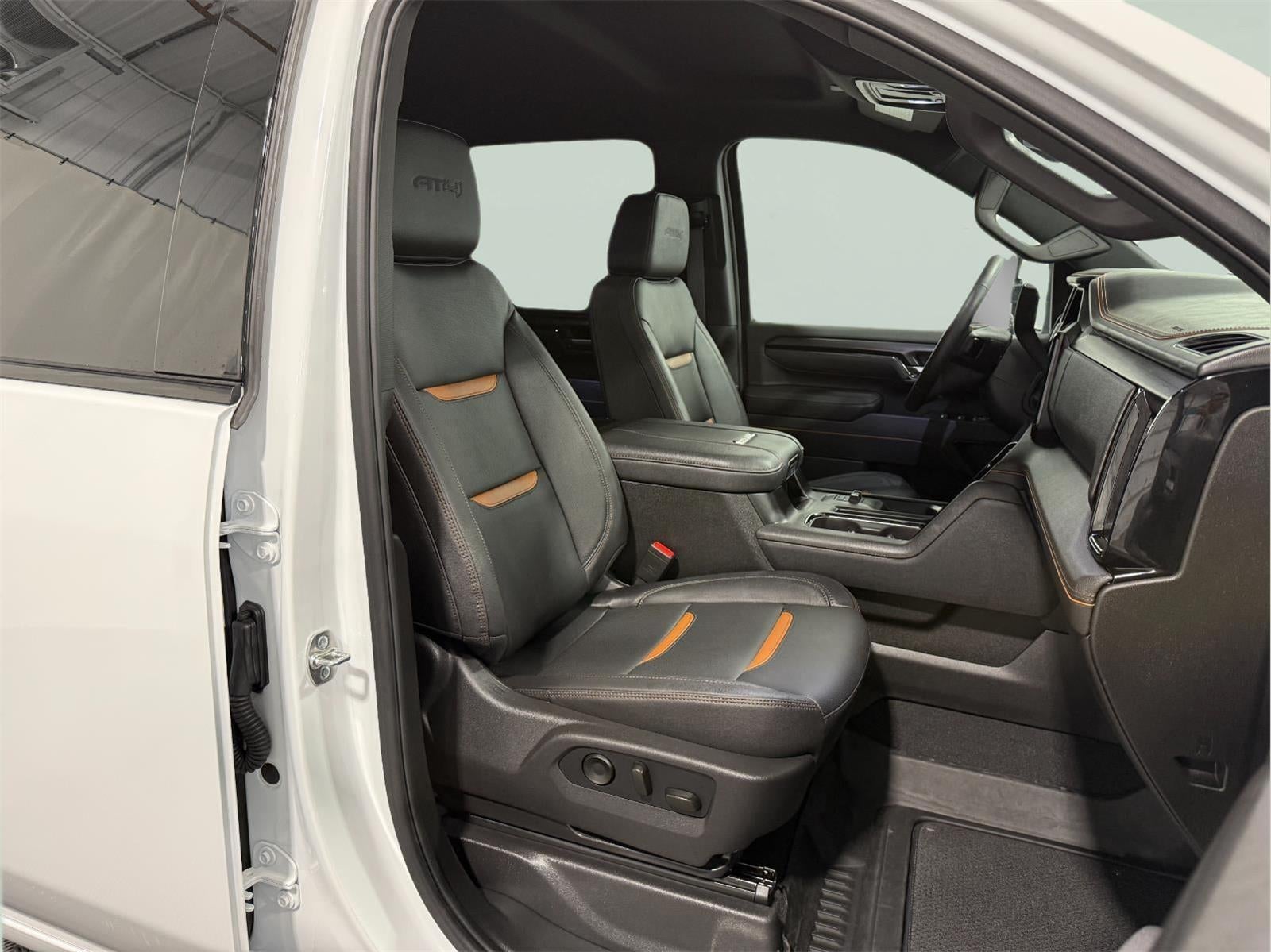 2025 GMC Sierra 2500HD AT4