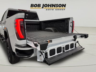 2025 GMC Sierra 2500HD AT4