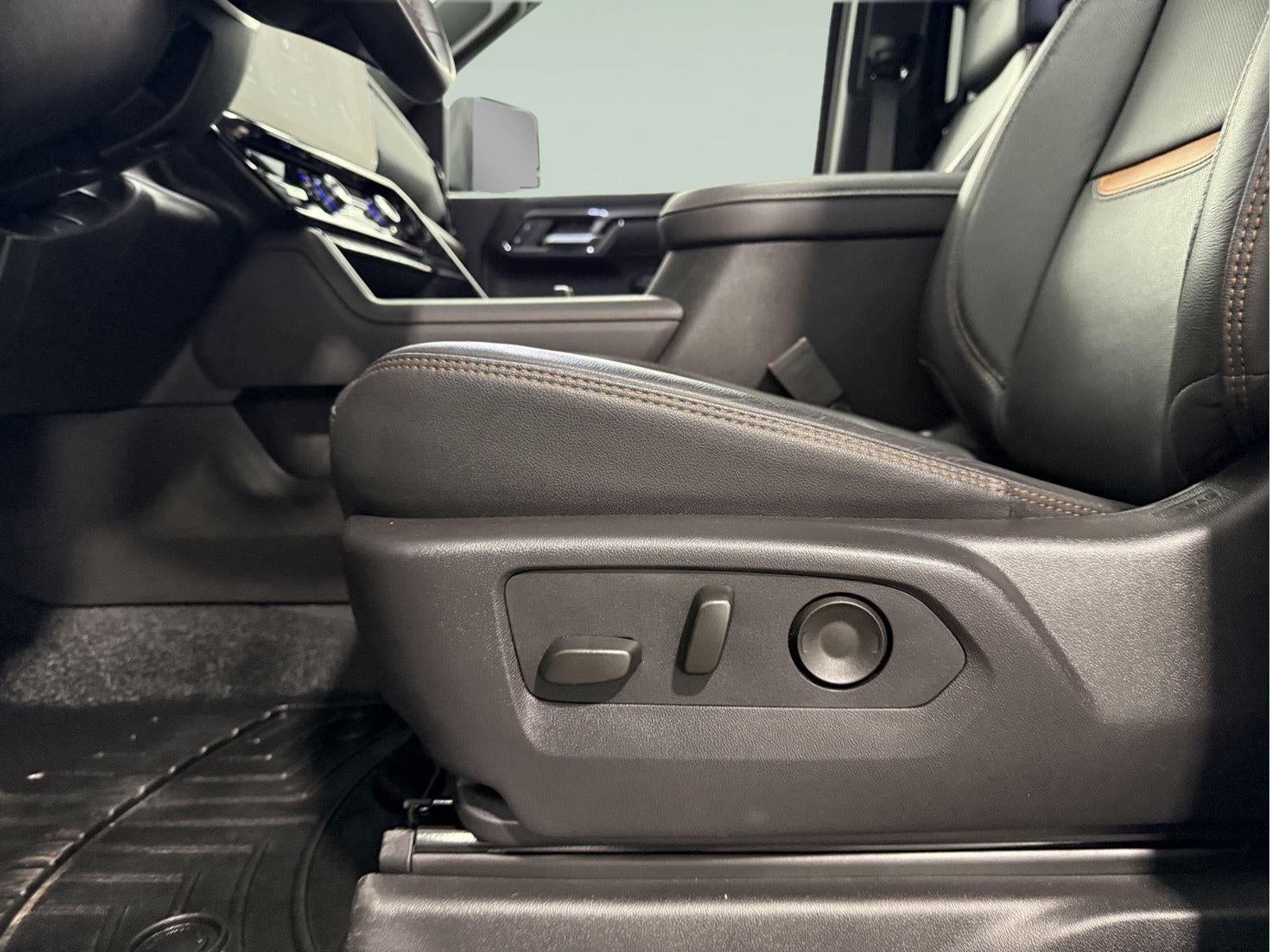 2025 GMC Sierra 2500Hd AT4