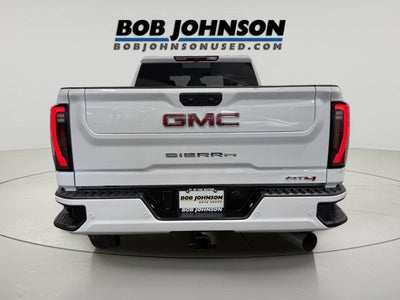 2025 GMC Sierra 2500Hd AT4