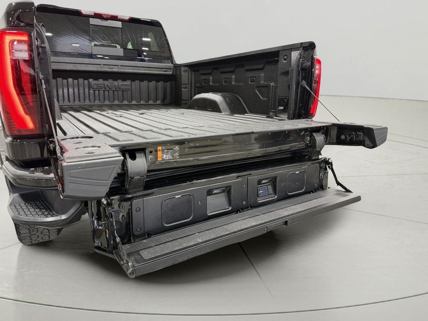 2025 GMC Sierra 2500HD Denali Ultimate