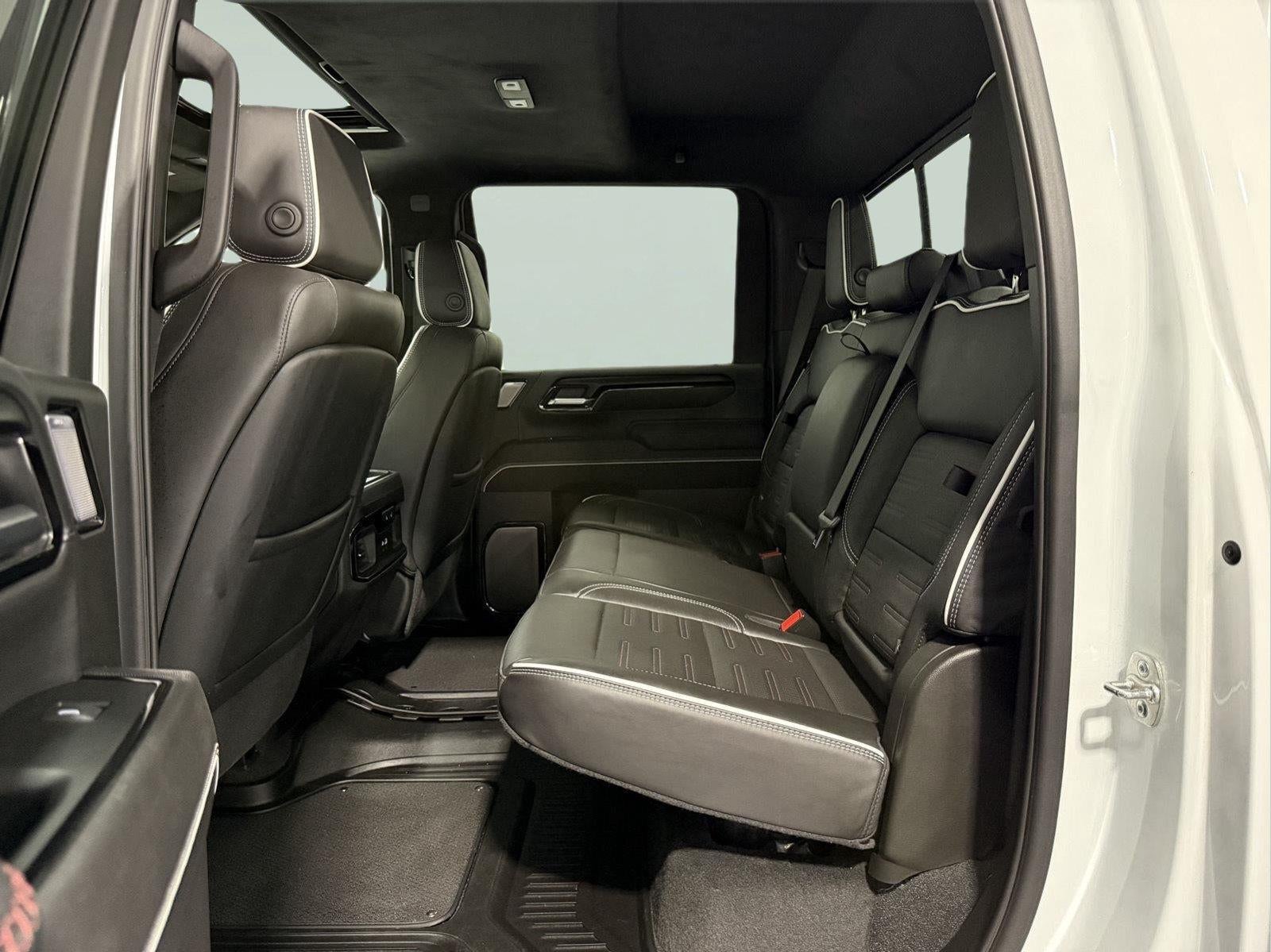 2025 GMC Sierra 2500Hd AT4X