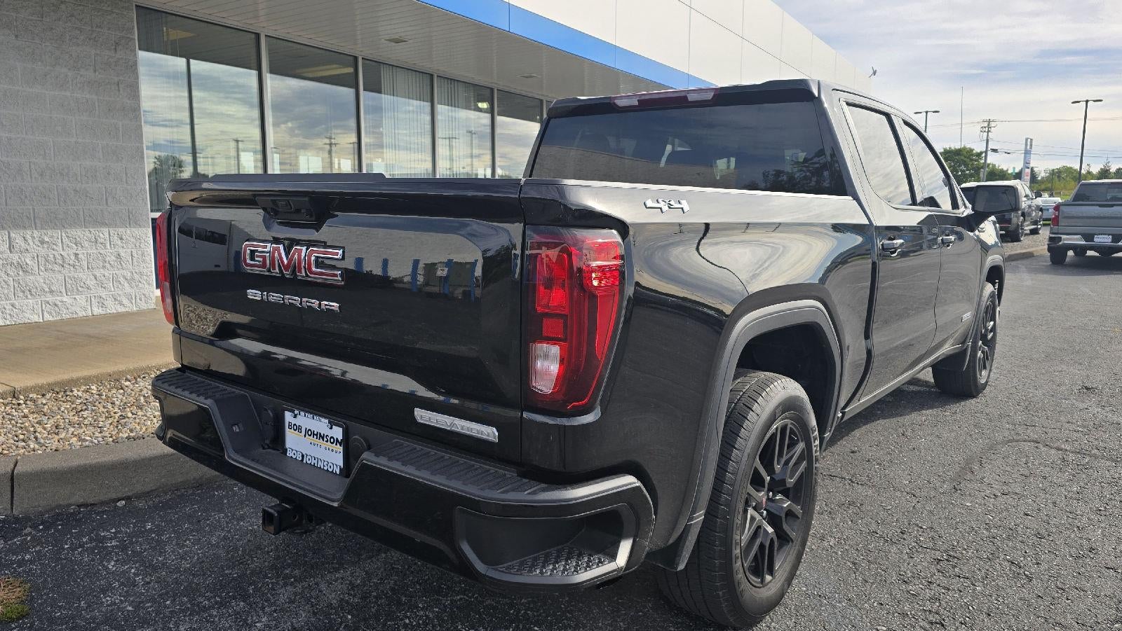 2024 GMC Sierra 1500 Elevation