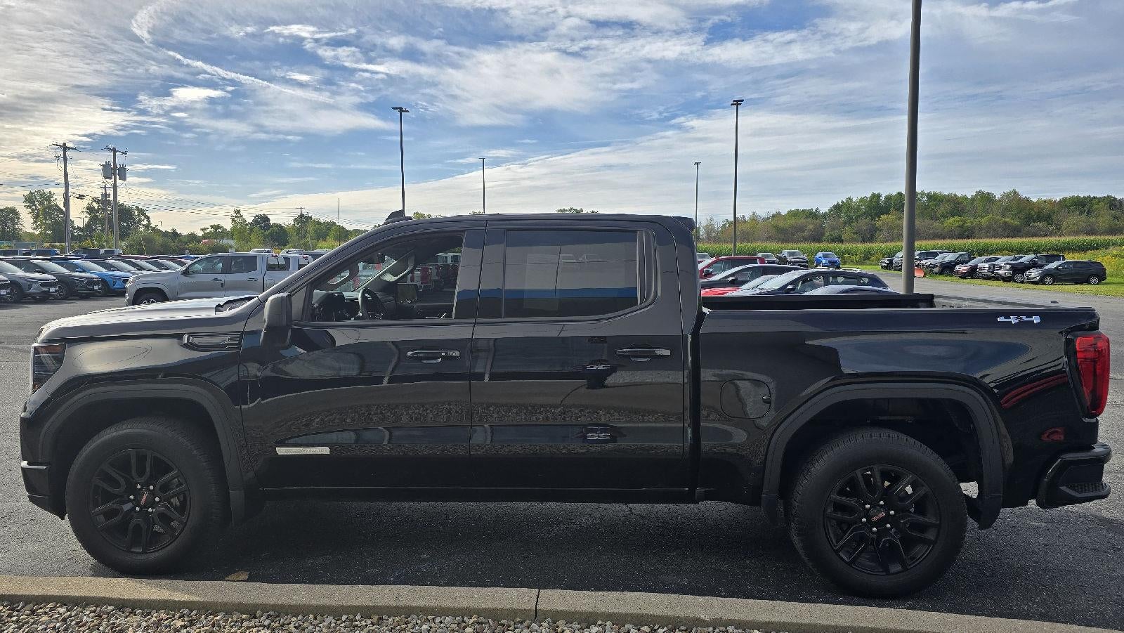 2024 GMC Sierra 1500 Elevation