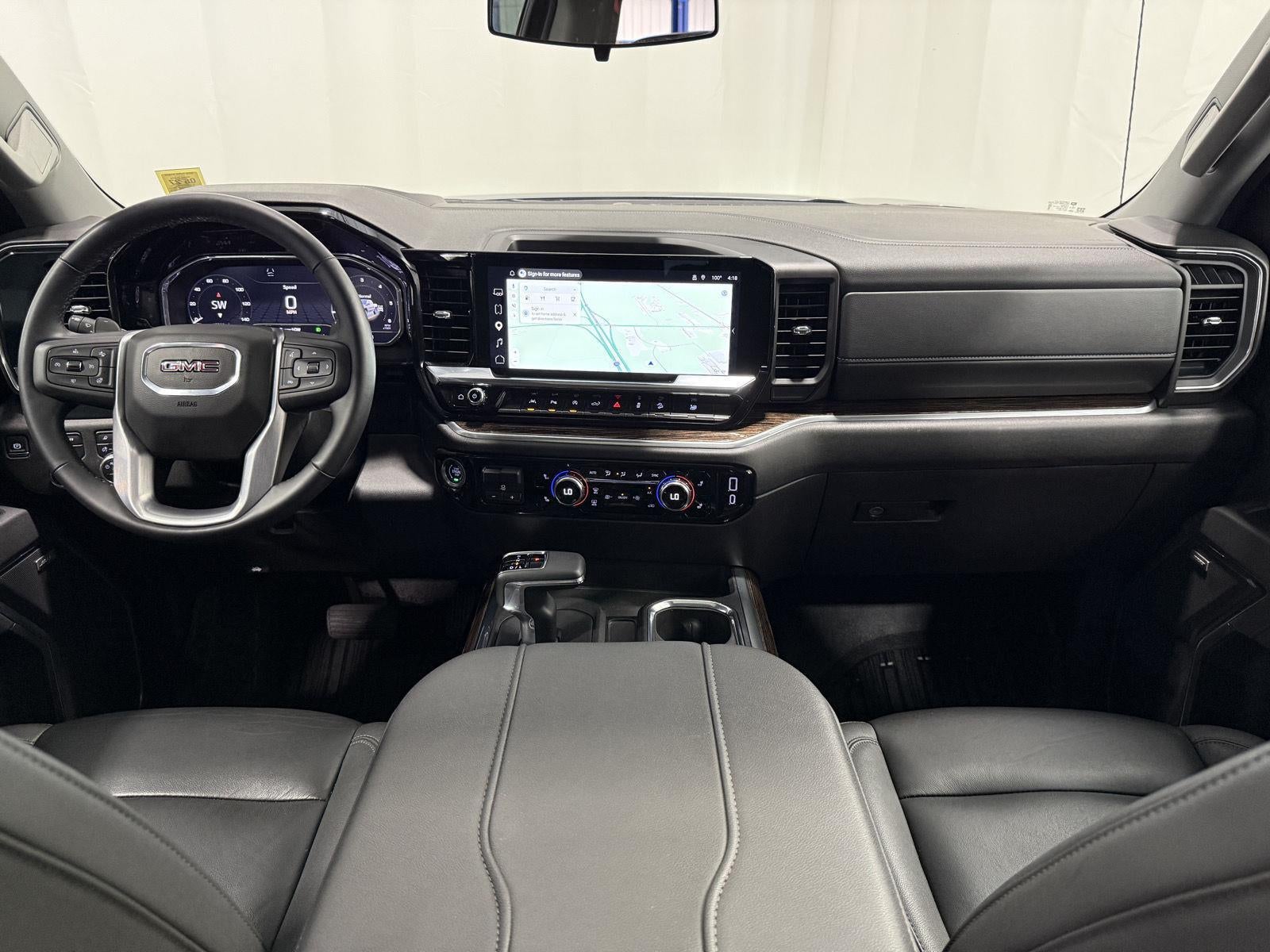 2025 GMC Sierra 1500 Elevation