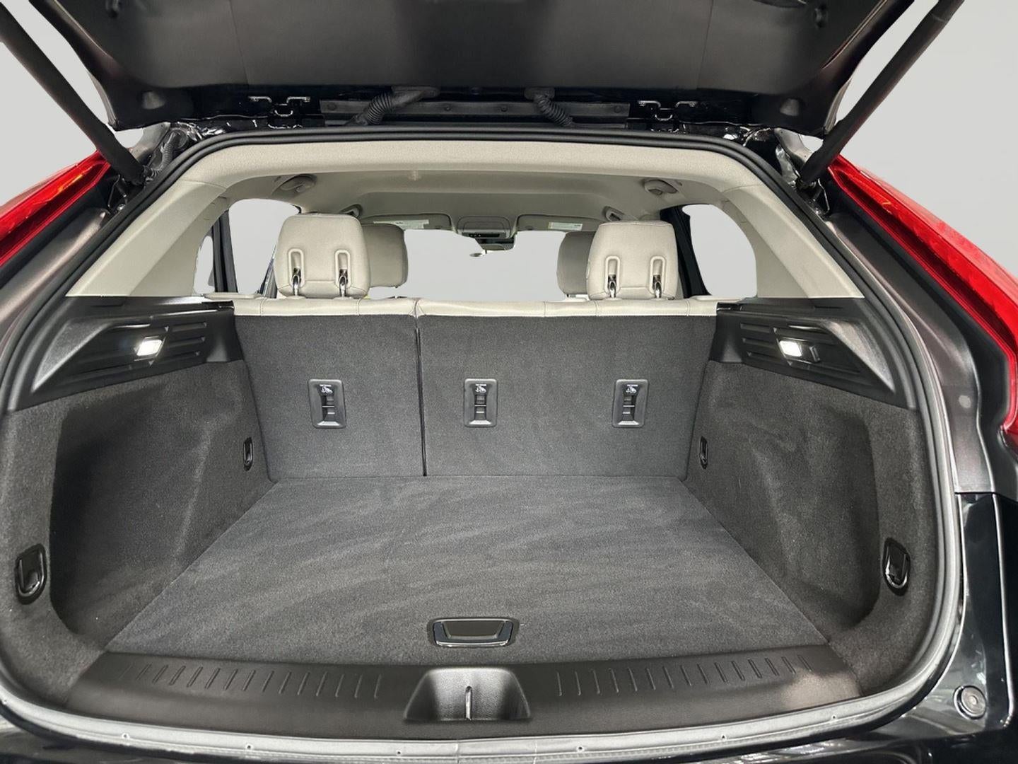 2023 Cadillac XT4 AWD Luxury