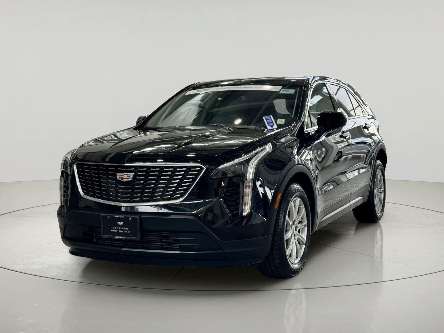 2023 Cadillac XT4 AWD Luxury