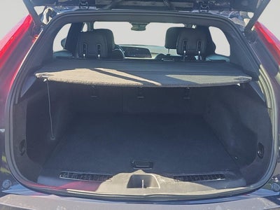 2025 Cadillac XT4 AWD Premium Luxury