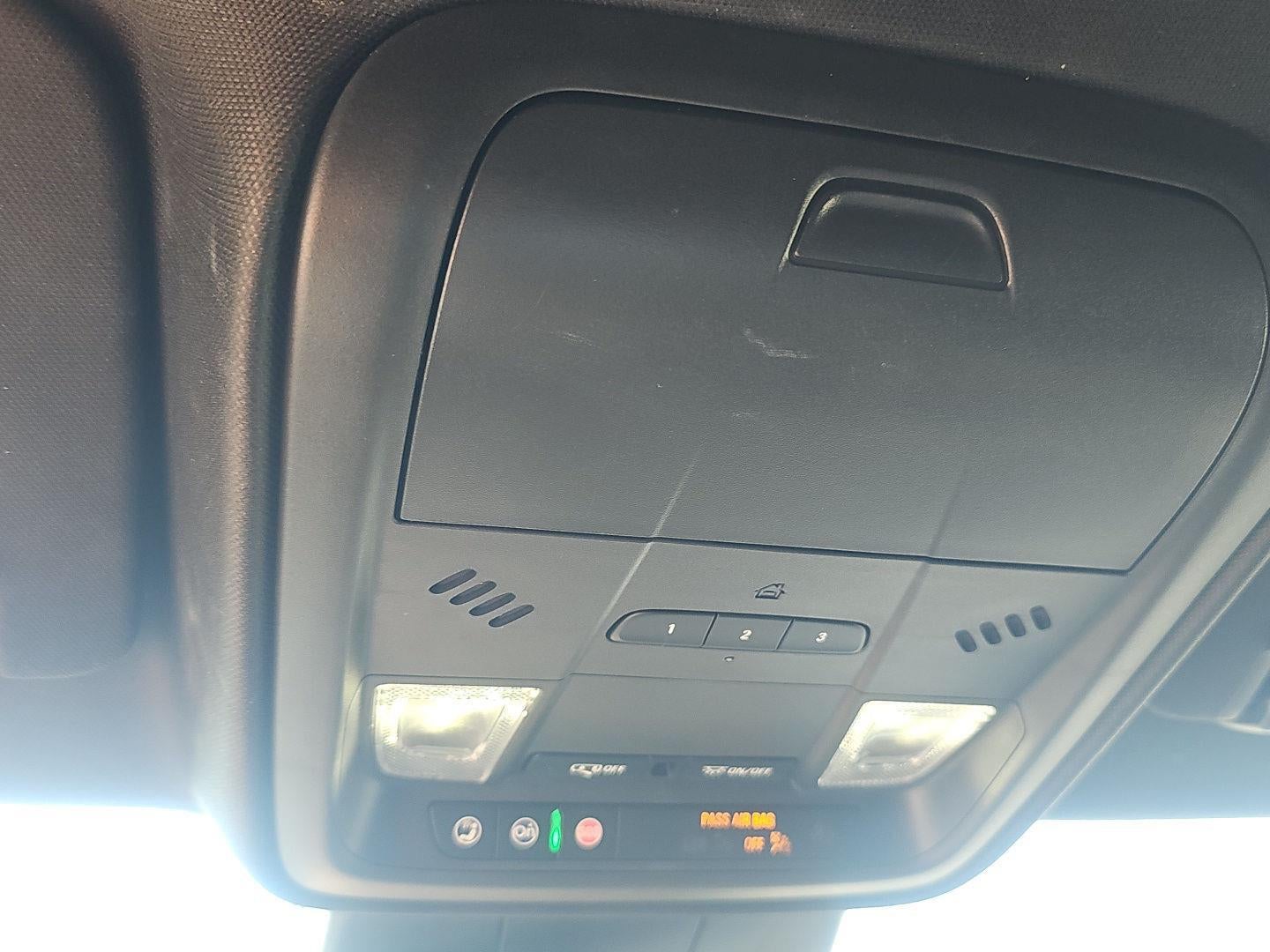 2025 Cadillac XT4 AWD Premium Luxury