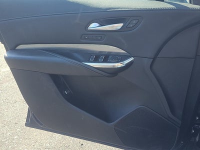 2025 Cadillac XT4 AWD Premium Luxury