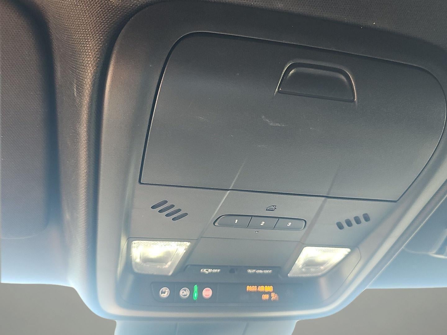 2025 Cadillac XT4 AWD Premium Luxury