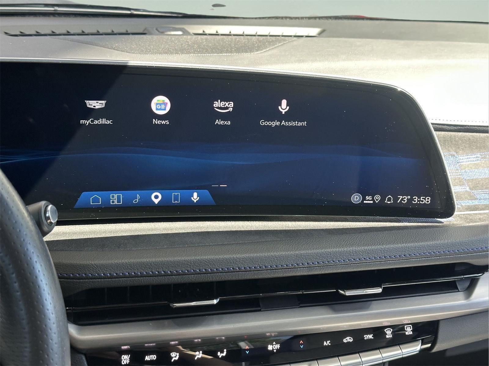 2024 Cadillac XT4 AWD Sport