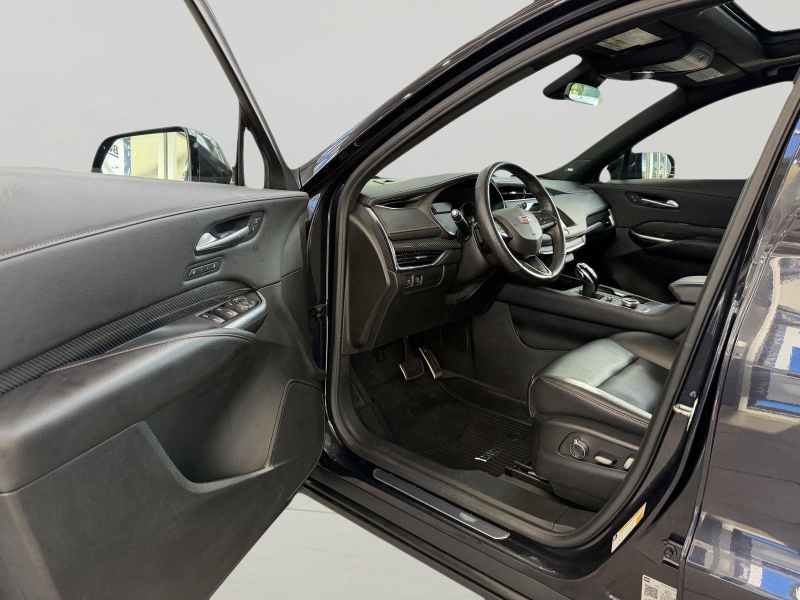 2023 Cadillac XT4 AWD Sport