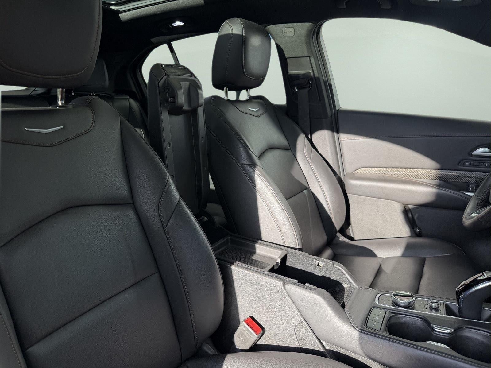 2023 Cadillac XT4 AWD Sport