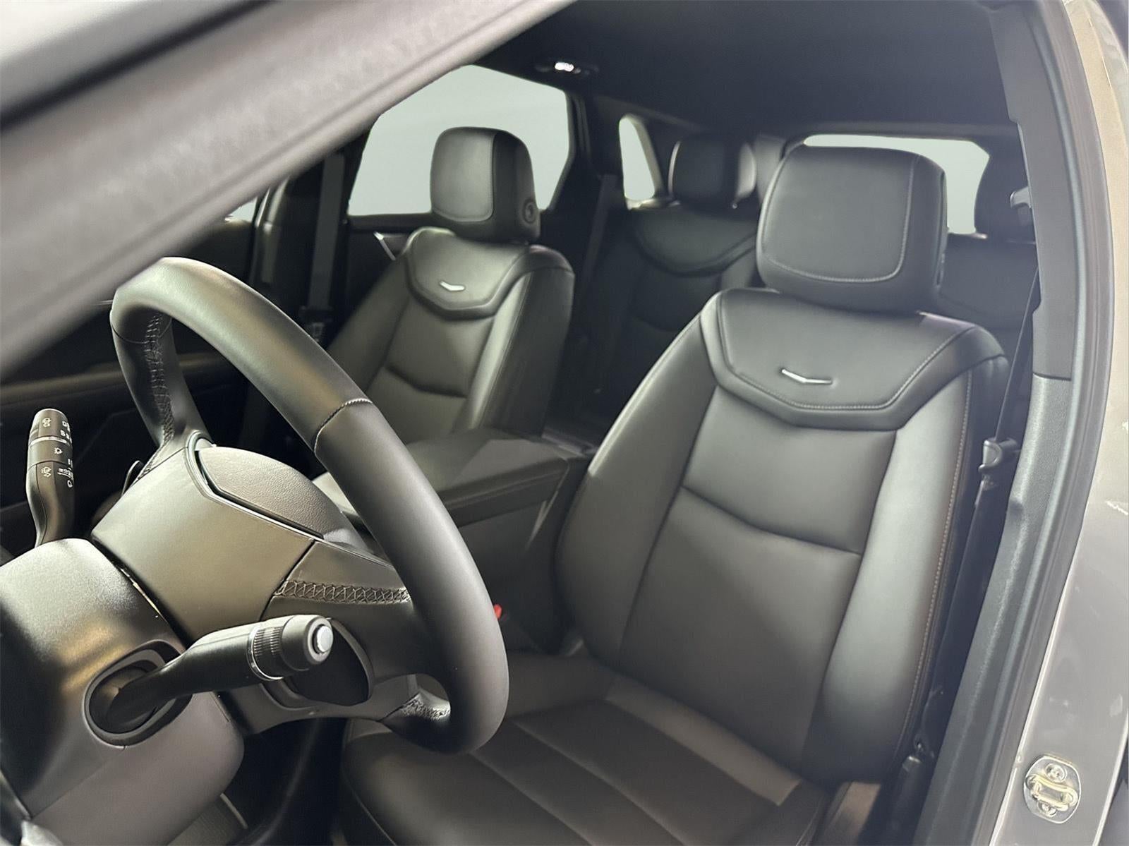 2025 Cadillac XT5 FWD Luxury