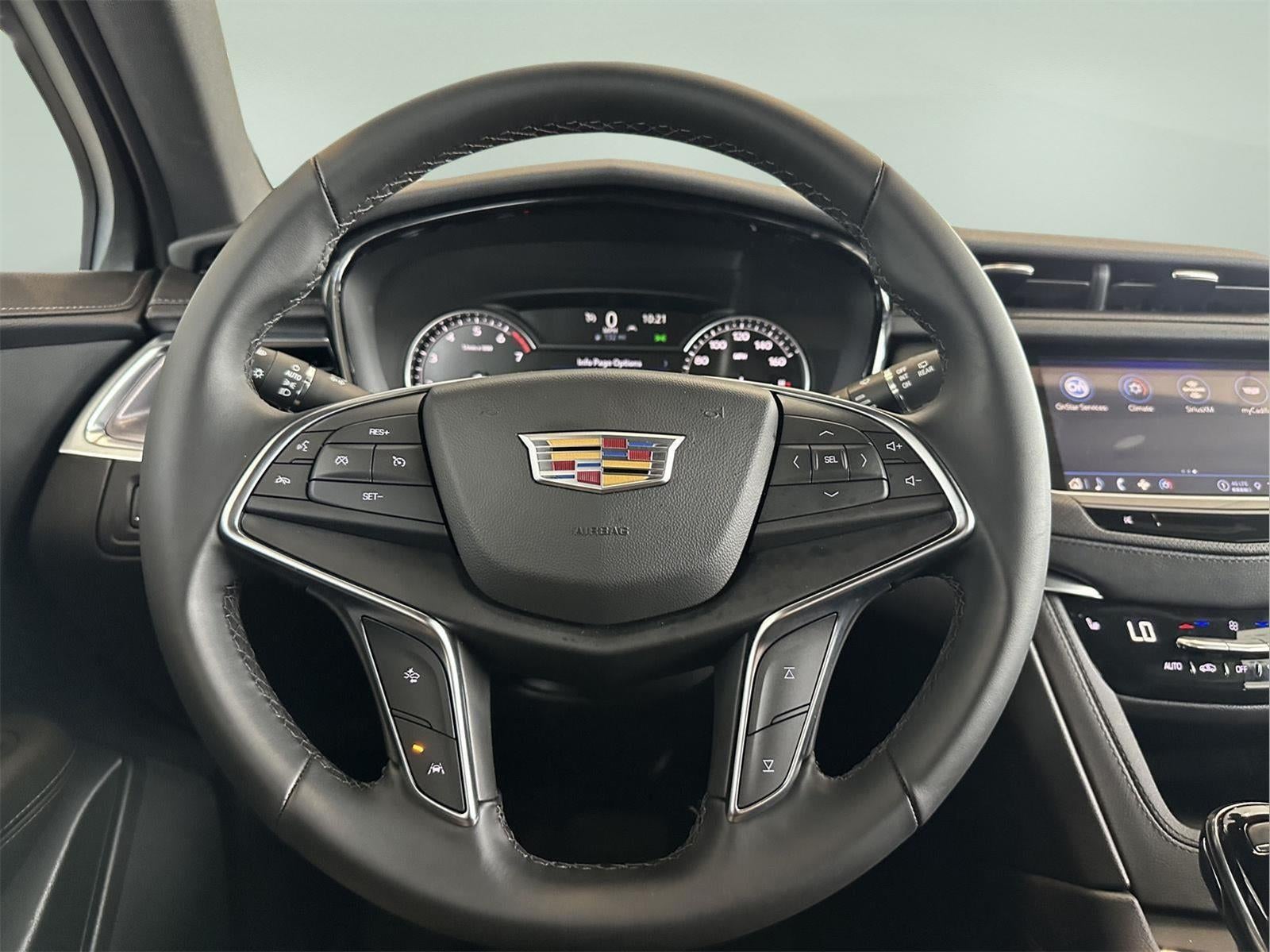 2025 Cadillac XT5 FWD Luxury