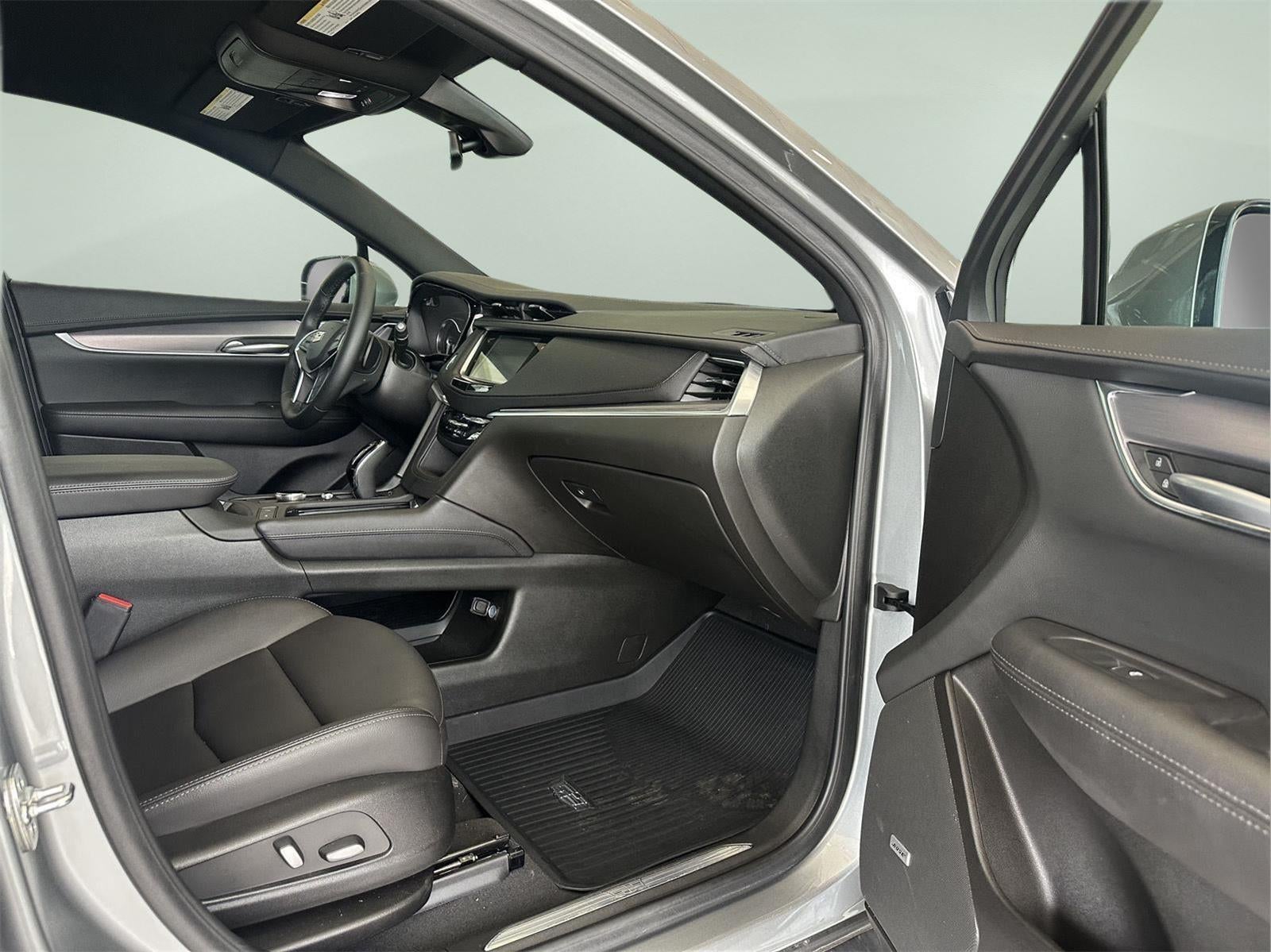 2025 Cadillac XT5 FWD Luxury