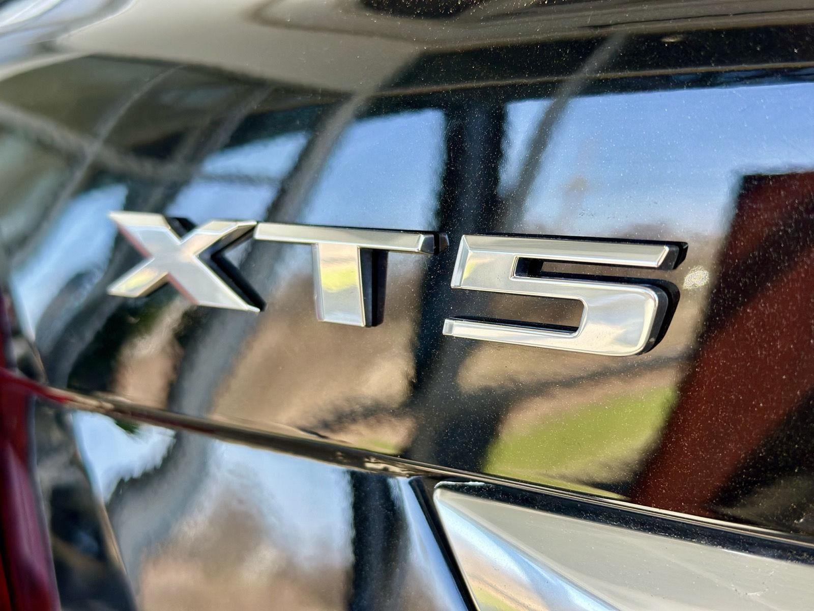 2023 Cadillac XT5 AWD Luxury