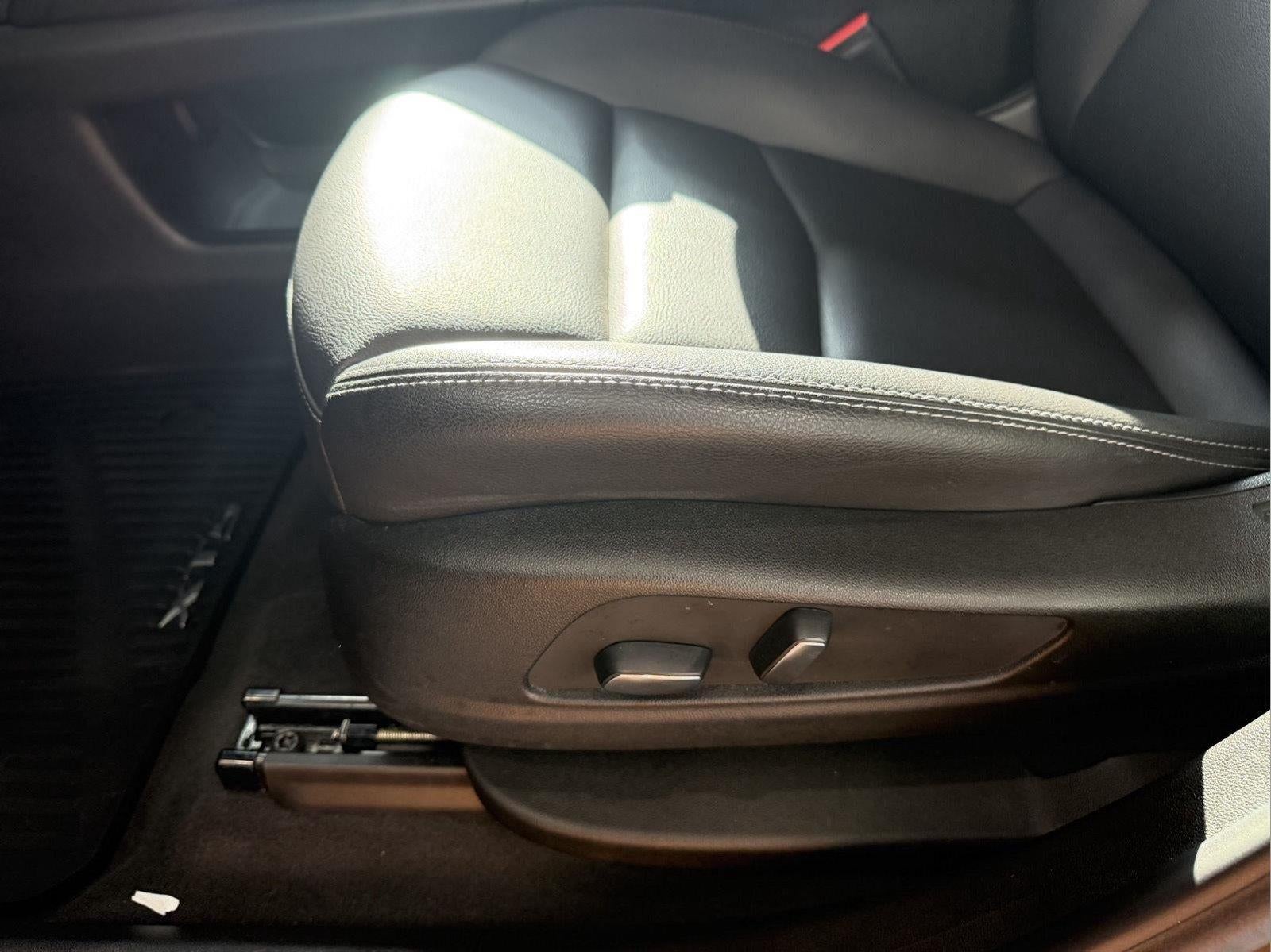2024 Cadillac XT5 AWD Luxury