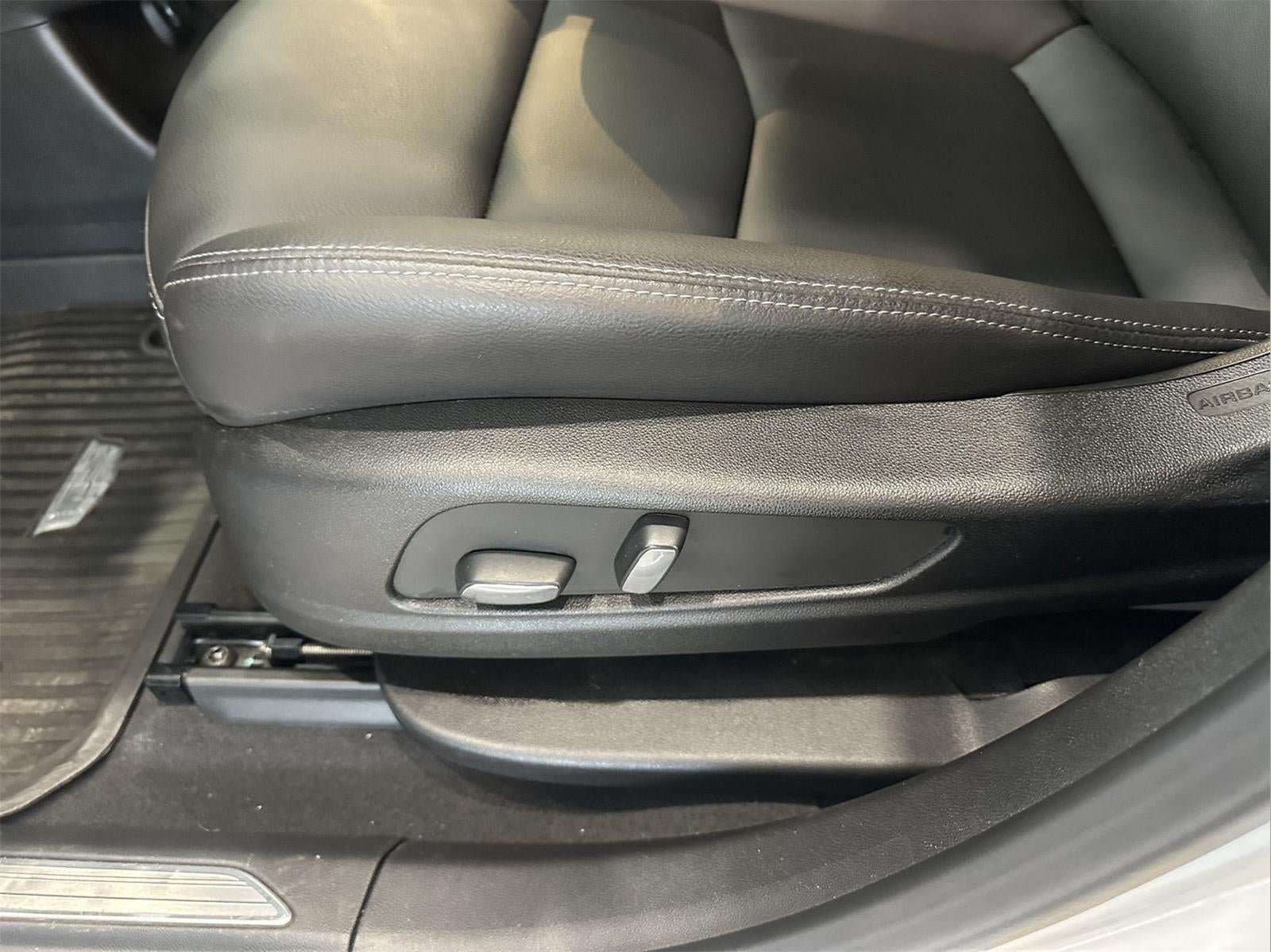 2023 Cadillac XT5 AWD Luxury