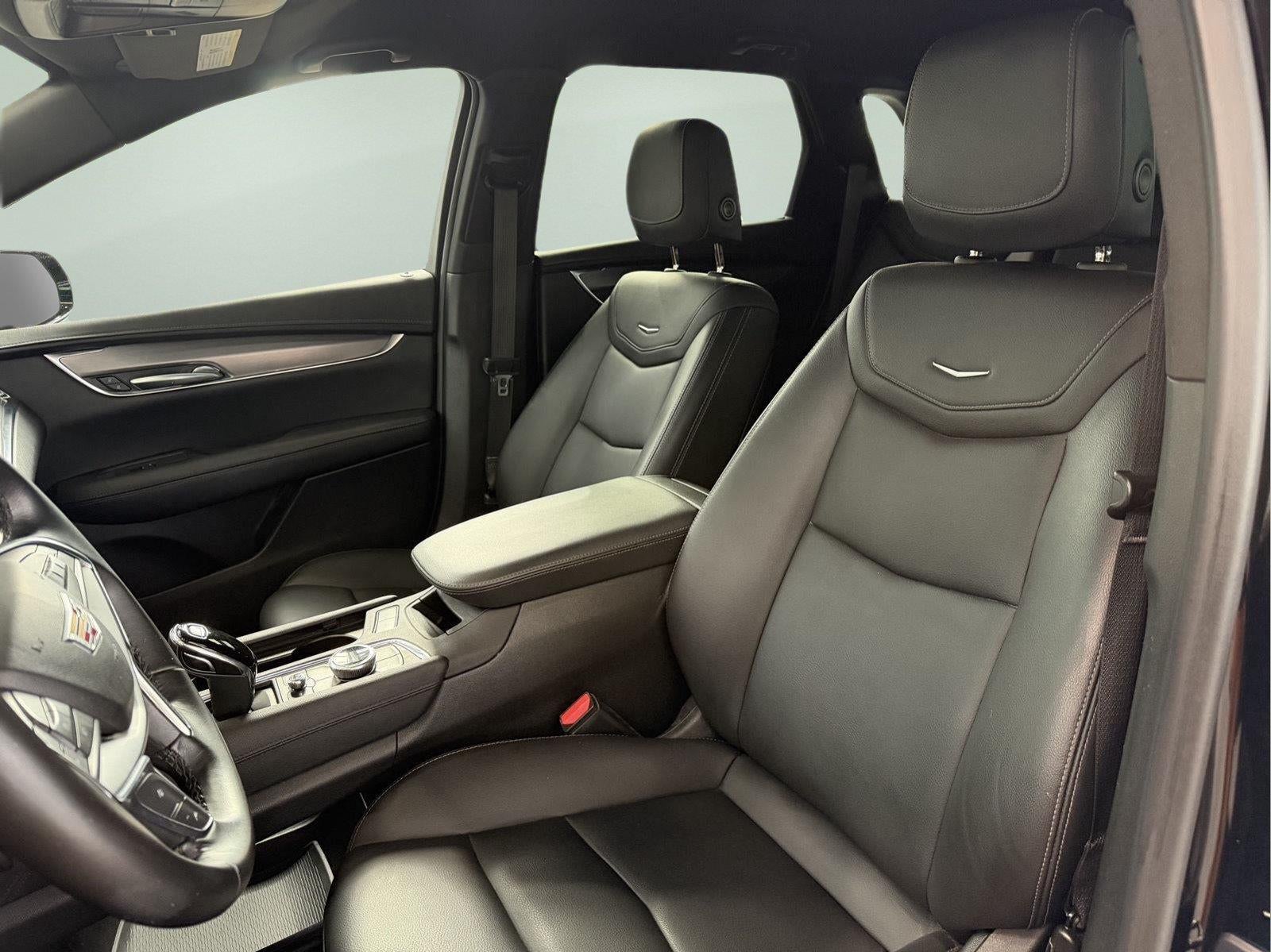 2023 Cadillac Xt5 AWD Luxury