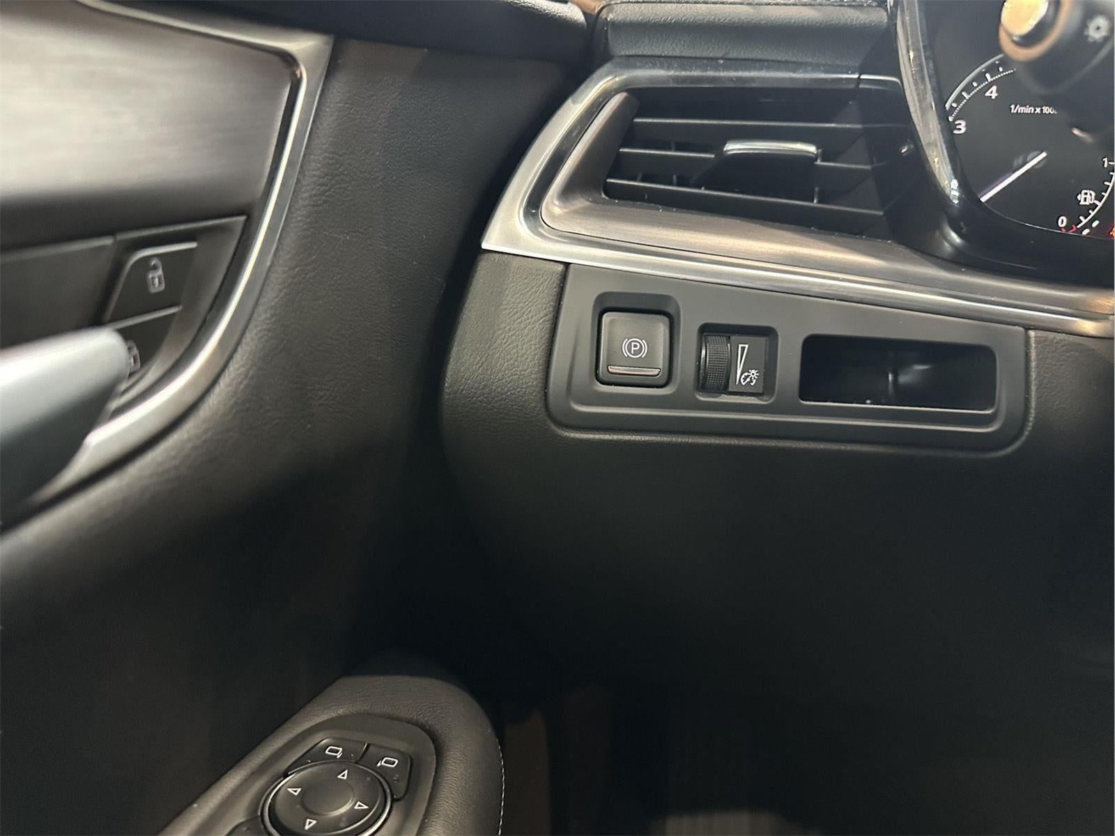 2024 Cadillac XT5 AWD Luxury